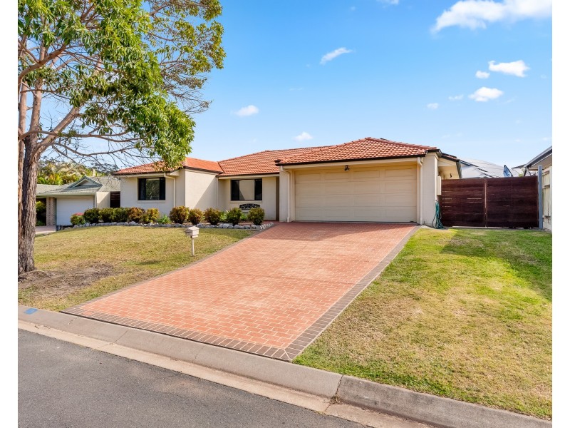 19 Snipe Street, Redland Bay QLD 4165