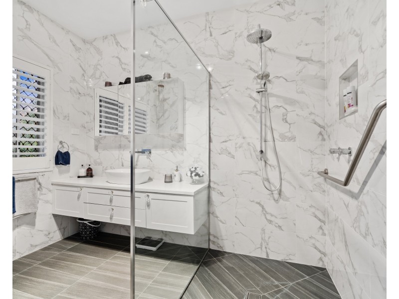 7-15 Pinecone Place, Thornlands QLD 4164