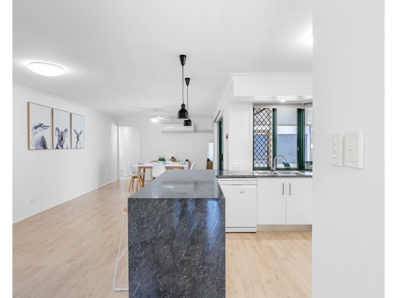 5A Holz Street, Victoria Point QLD 4165