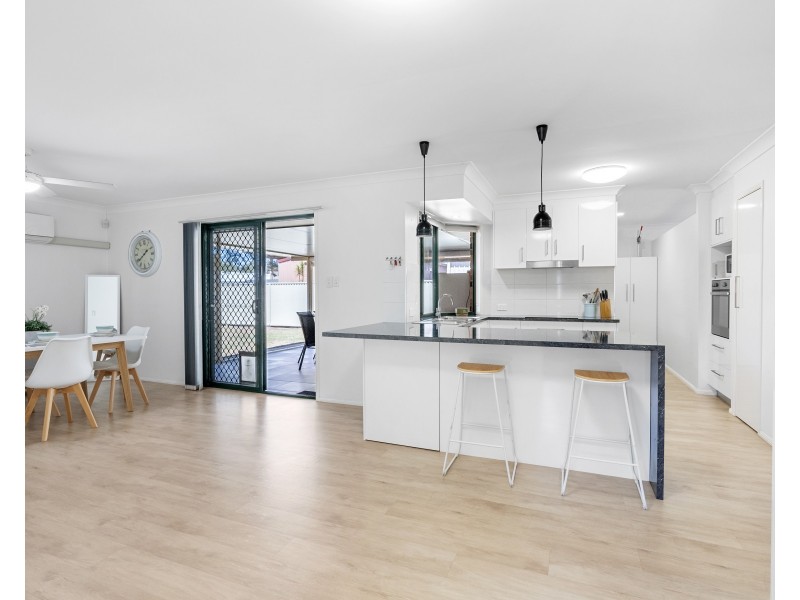 5A Holz Street, Victoria Point QLD 4165