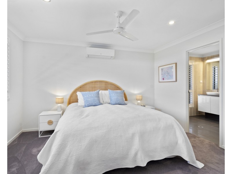 18 Freshwater Street, Thornlands QLD 4164