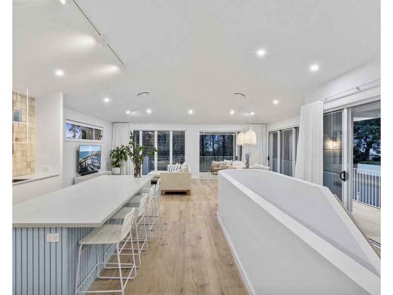 2 Ray Street, Cleveland QLD 4163