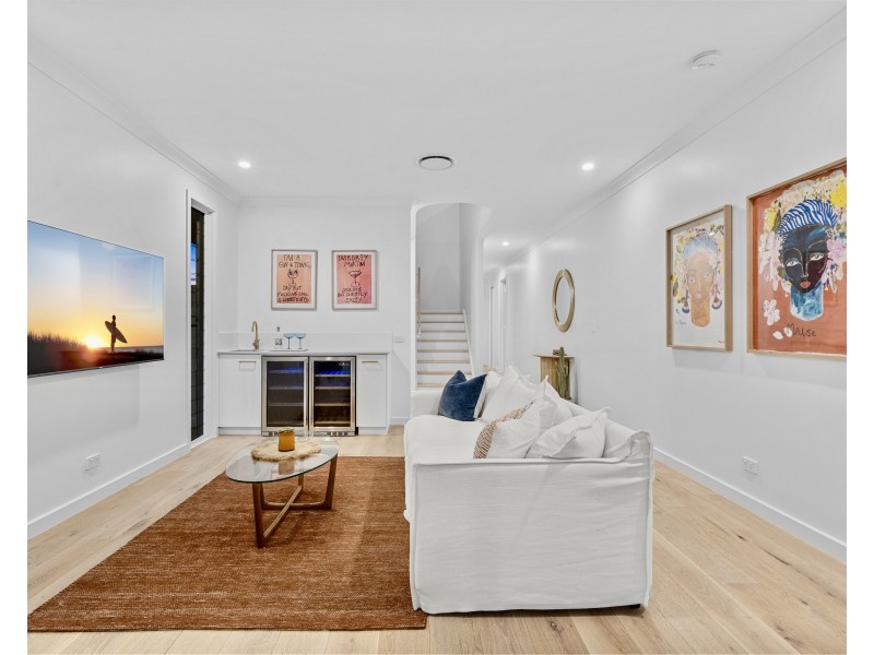 2 Ray Street, Cleveland QLD 4163