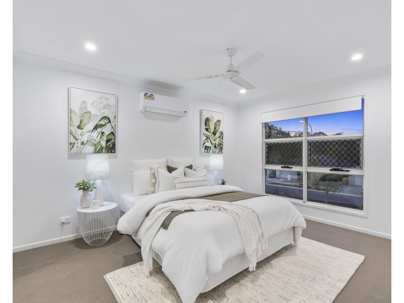 4 Harrington Boulevard, Thornlands QLD 4164