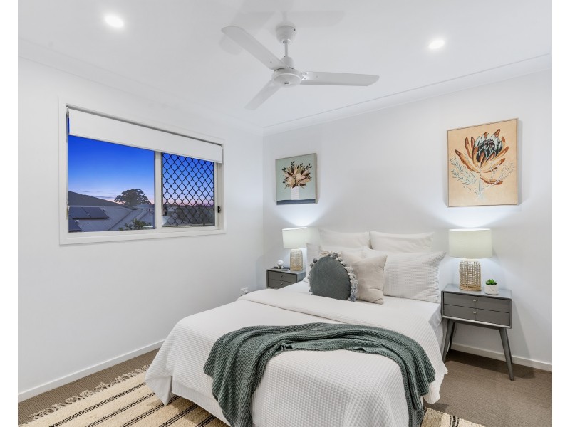 4 Harrington Boulevard, Thornlands QLD 4164