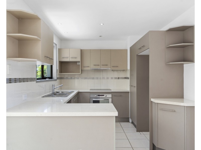 2 Plymstock Street, Alexandra Hills QLD 4161