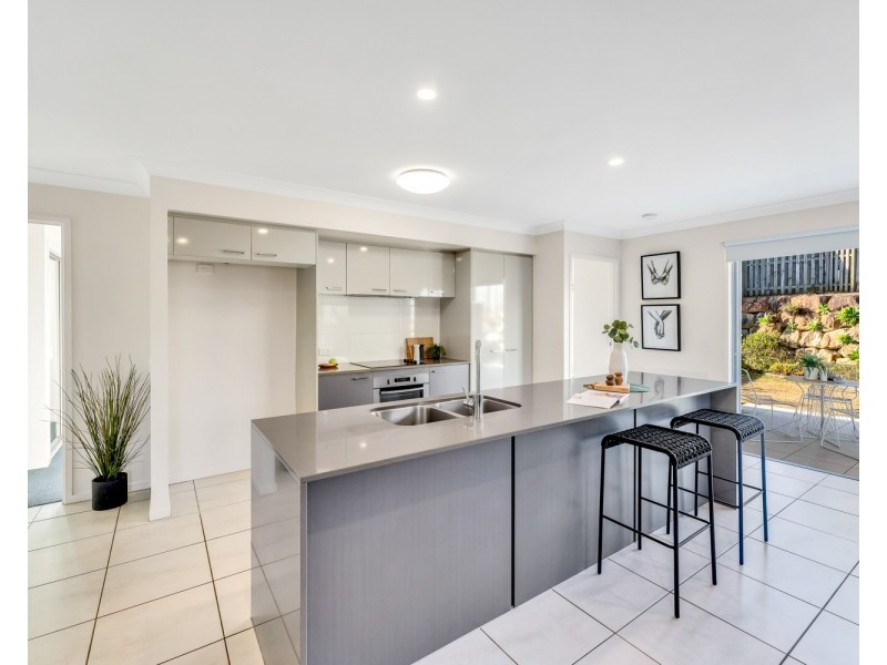 5 Whiteash Street, Mount Cotton QLD 4165