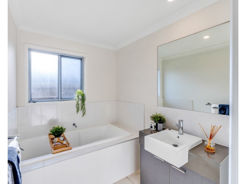 5 Whiteash Street, Mount Cotton QLD 4165