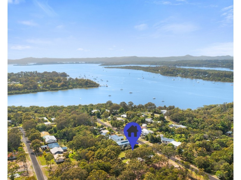 61 Eastbourne Terrace, Macleay Island QLD 4184