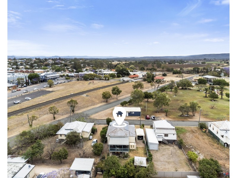 4 Park Lane, Gatton QLD 4343
