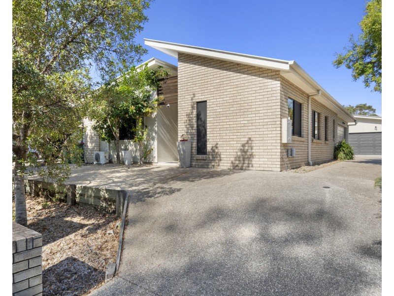 1/7 Lilly Lane, Birkdale QLD 4159