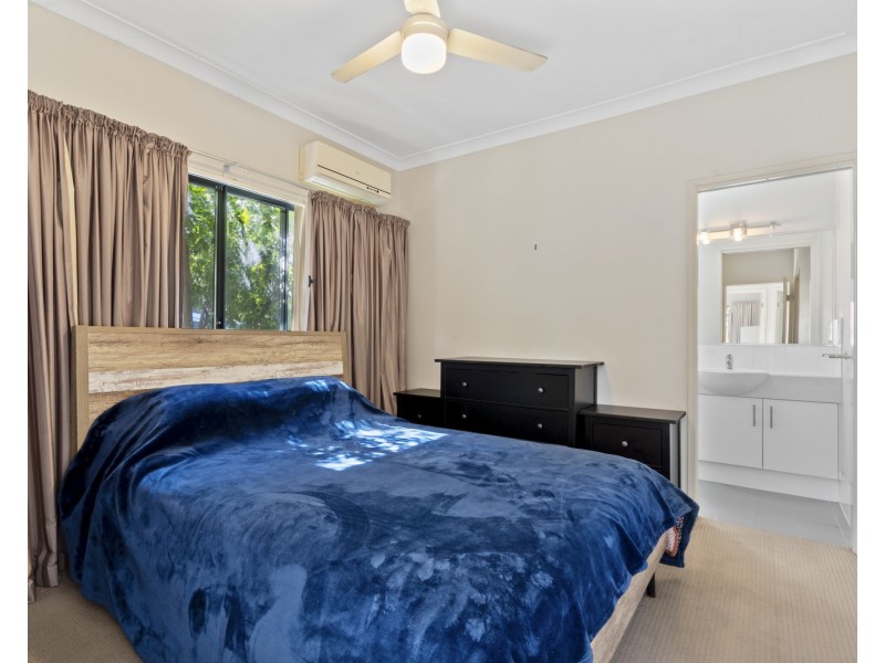 1/7 Lilly Lane, Birkdale QLD 4159