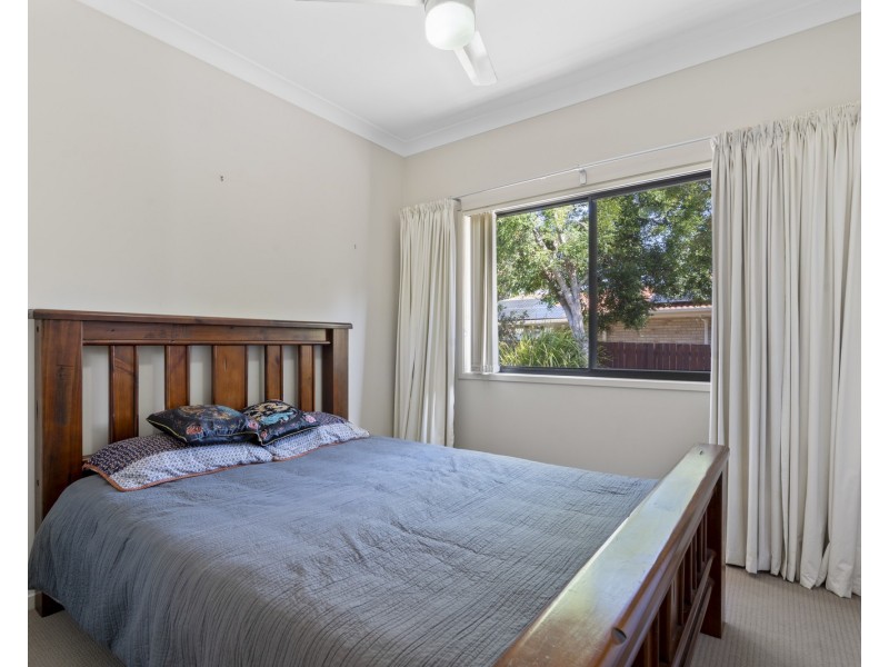 1/7 Lilly Lane, Birkdale QLD 4159