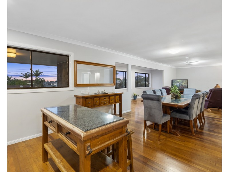 8 Yarran Street, Victoria Point QLD 4165