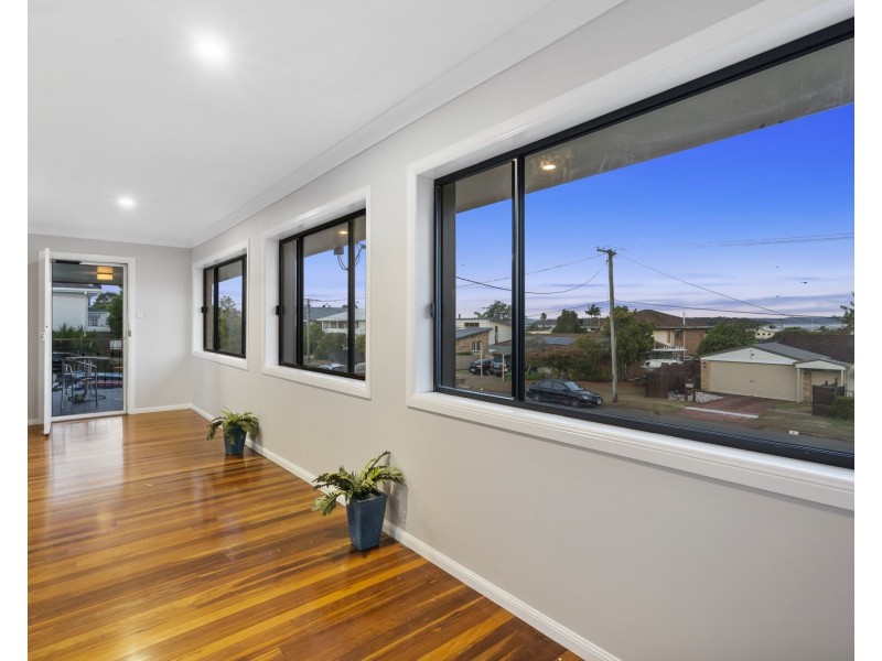 8 Yarran Street, Victoria Point QLD 4165