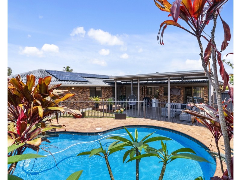 40 Scanlen Crescent, Wynnum West QLD 4178