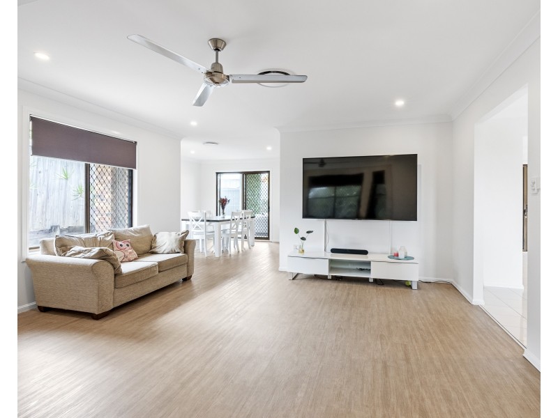 40 Scanlen Crescent, Wynnum West QLD 4178