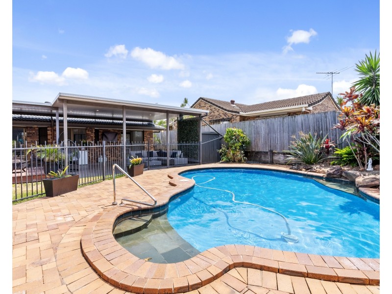 40 Scanlen Crescent, Wynnum West QLD 4178