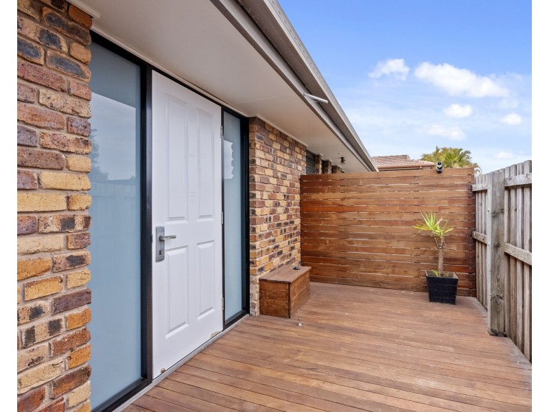 40 Scanlen Crescent, Wynnum West QLD 4178