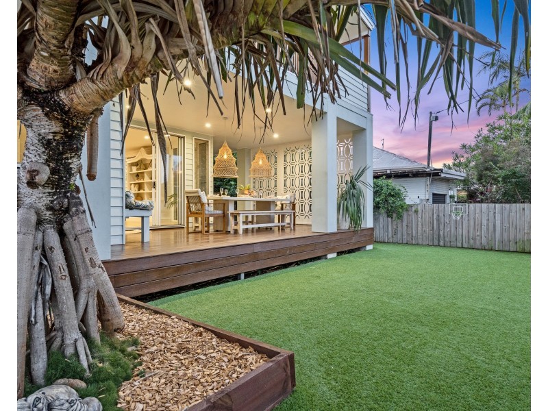 15 Wilson Street, Victoria Point QLD 4165