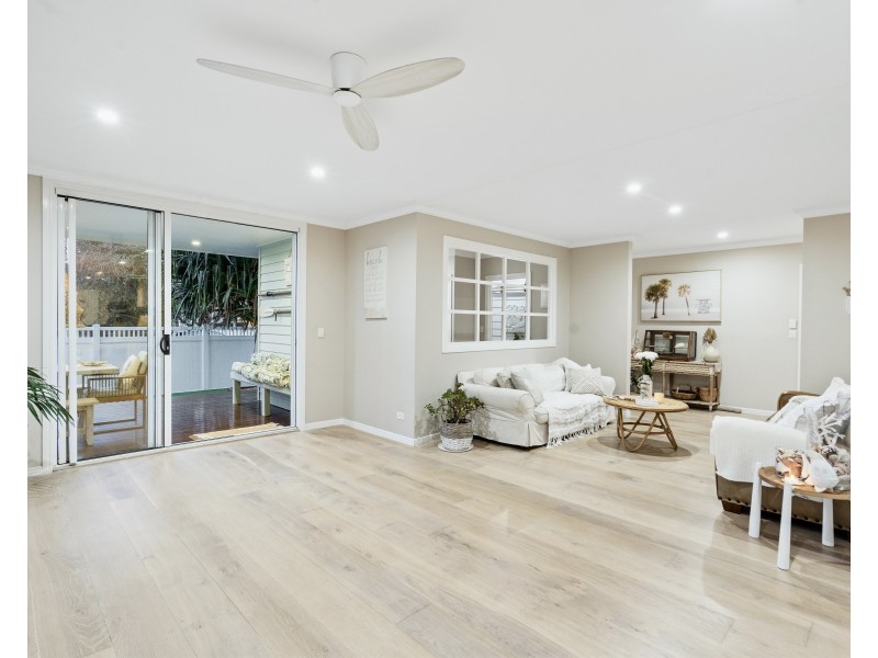 15 Wilson Street, Victoria Point QLD 4165
