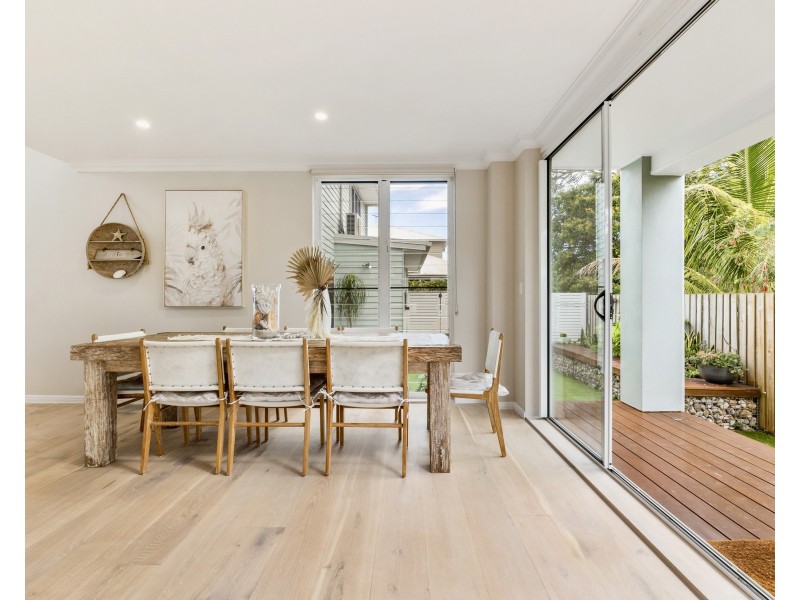 15 Wilson Street, Victoria Point QLD 4165