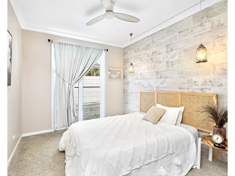 15 Wilson Street, Victoria Point QLD 4165