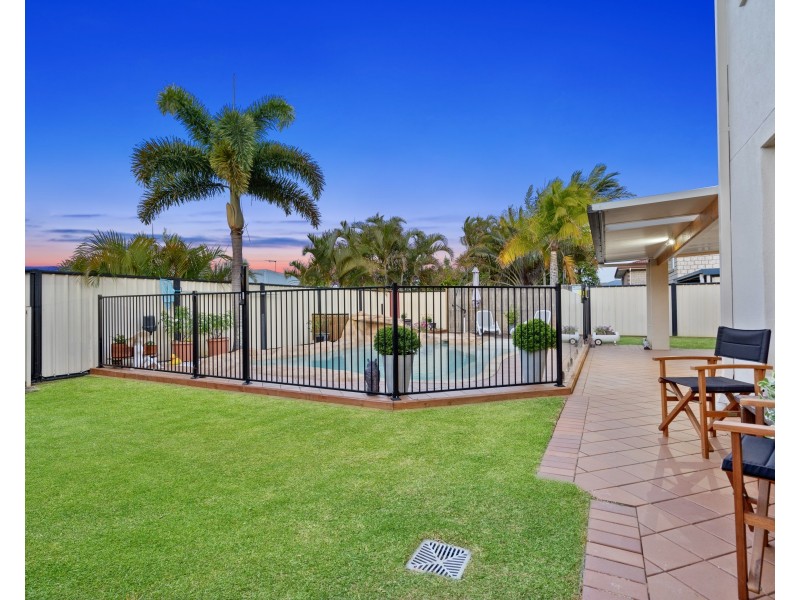 34 Torquay Road, Redland Bay QLD 4165