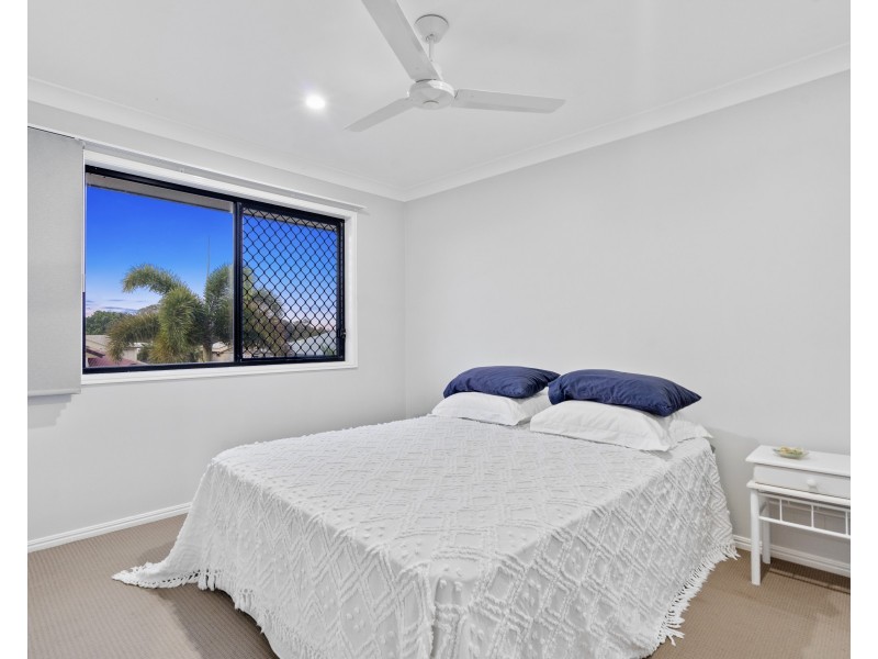 34 Torquay Road, Redland Bay QLD 4165