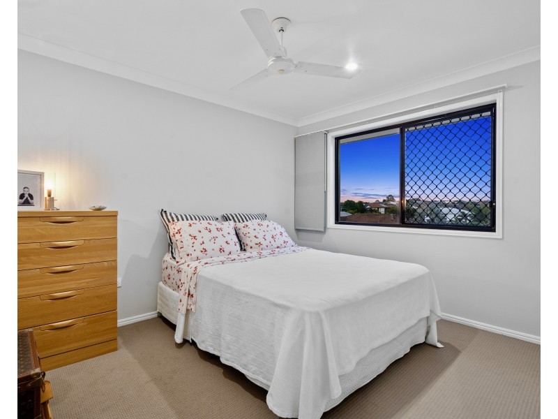 34 Torquay Road, Redland Bay QLD 4165