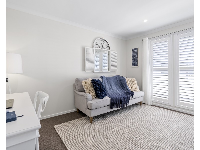 6 Greenside Street, Victoria Point QLD 4165