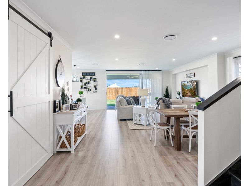 6 Greenside Street, Victoria Point QLD 4165