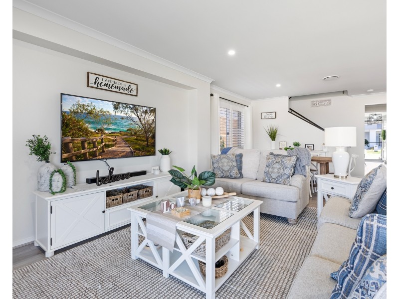 6 Greenside Street, Victoria Point QLD 4165