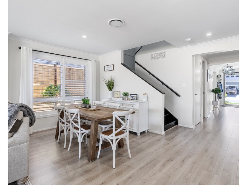 6 Greenside Street, Victoria Point QLD 4165