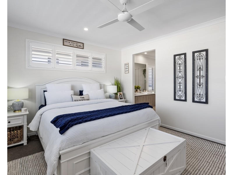 6 Greenside Street, Victoria Point QLD 4165