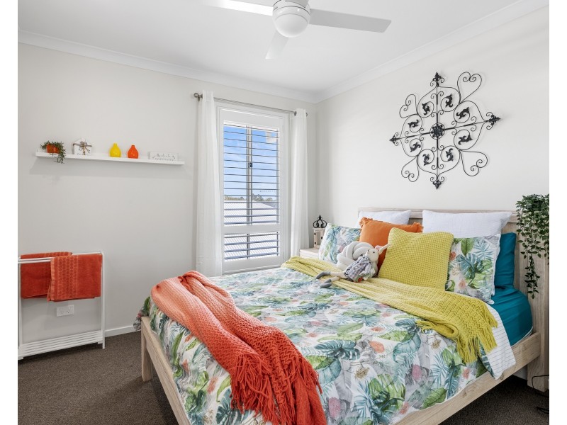 6 Greenside Street, Victoria Point QLD 4165