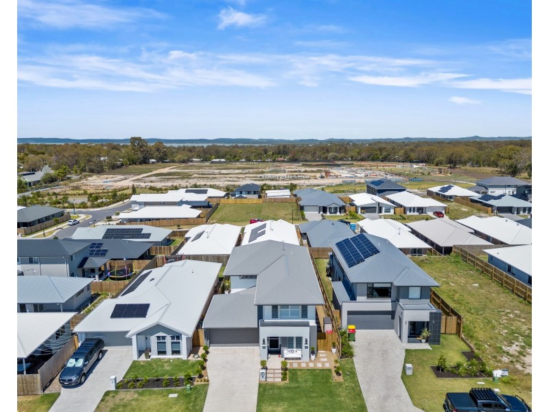 6 Greenside Street, Victoria Point QLD 4165