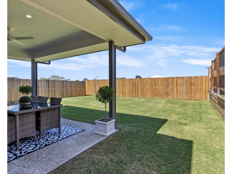 6 Greenside Street, Victoria Point QLD 4165