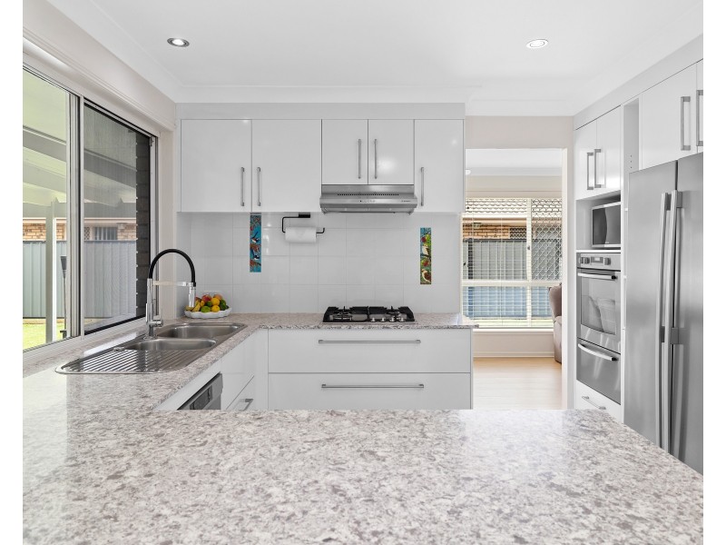 19 Illidge Road, Victoria Point QLD 4165