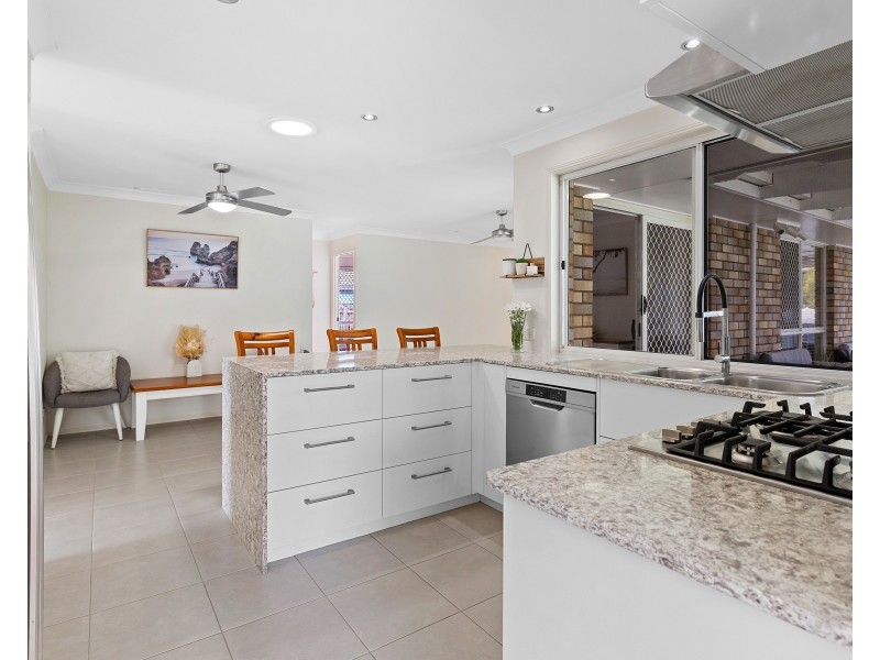 19 Illidge Road, Victoria Point QLD 4165