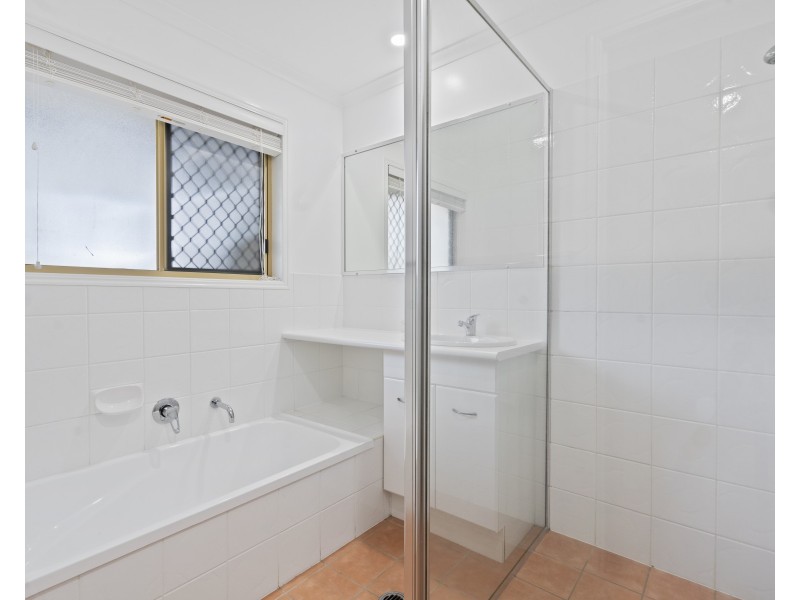 39 Ziegenfusz Road, Thornlands QLD 4164