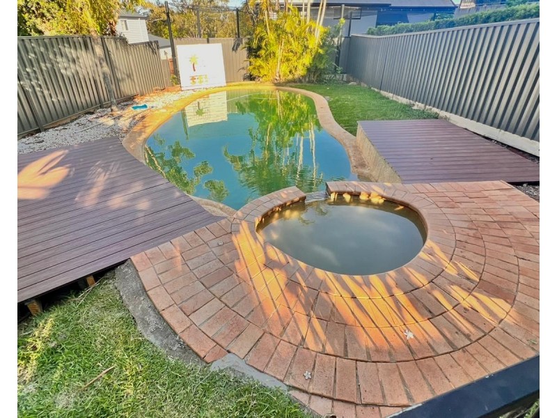 345 Main Road, Wellington Point QLD 4160