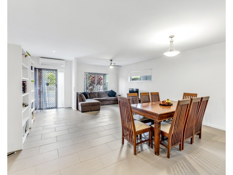 4/10-16 Salisbury Street, Redland Bay QLD 4165