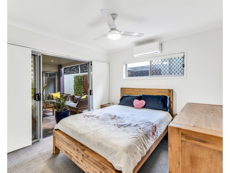 4/10-16 Salisbury Street, Redland Bay QLD 4165
