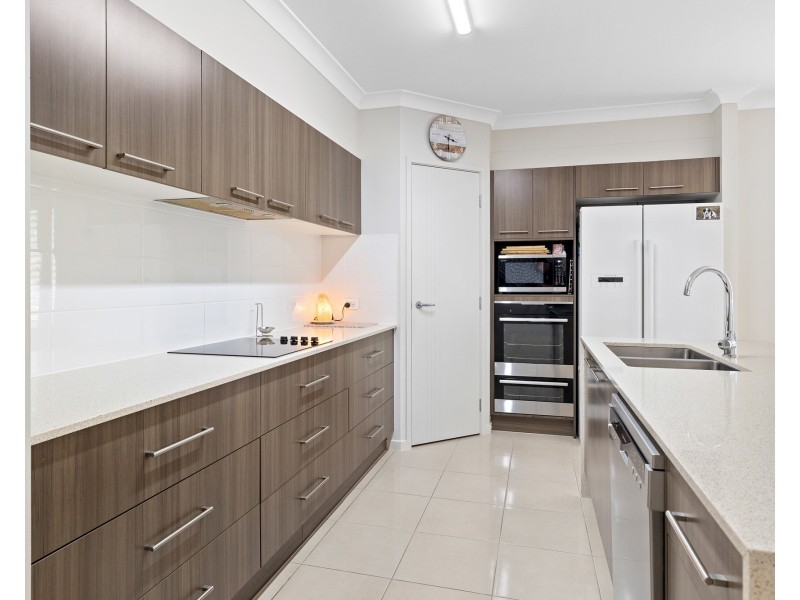 29 Park Edge Place, Redland Bay QLD 4165