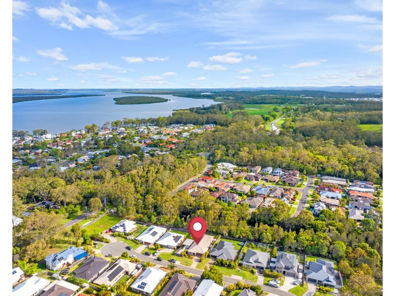 29 Park Edge Place, Redland Bay QLD 4165