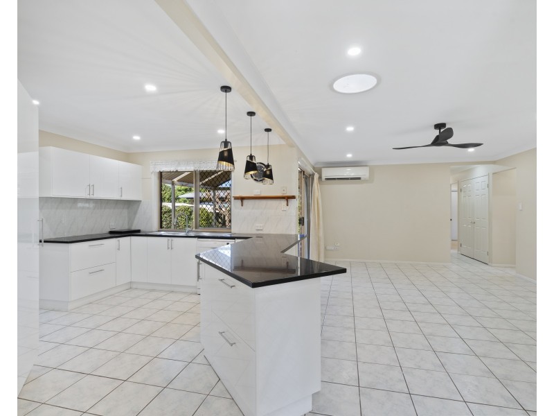 18 Ralph Street, Cleveland QLD 4163