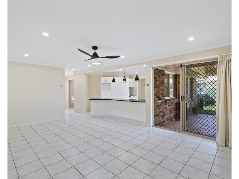 18 Ralph Street, Cleveland QLD 4163