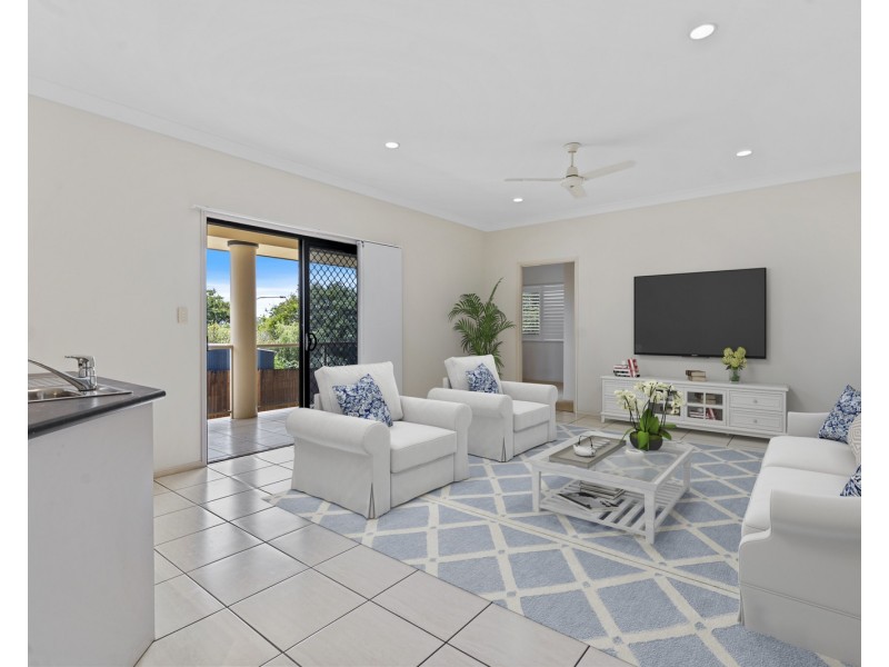 32 Daydream Street, Redland Bay QLD 4165
