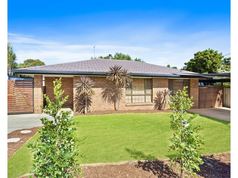 14 Sylvania Street, Wellington Point QLD 4160